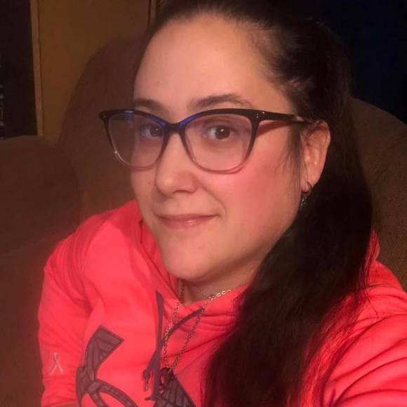 Meet your Posher, Kat - Picture 1 of 1